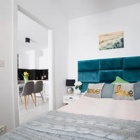 Nikola Apartment Gdansk