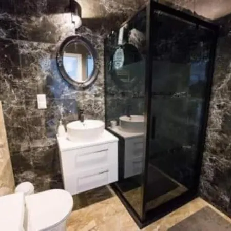 Nikola グダニスク